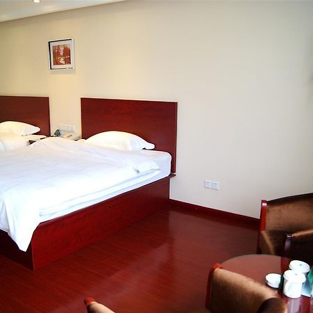 Greentree Inn Hotel Jianhe Subway Station North Palace Taiyuan Exterior foto